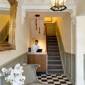 https://stone-villa-guest-house.hotelsin-chester.com